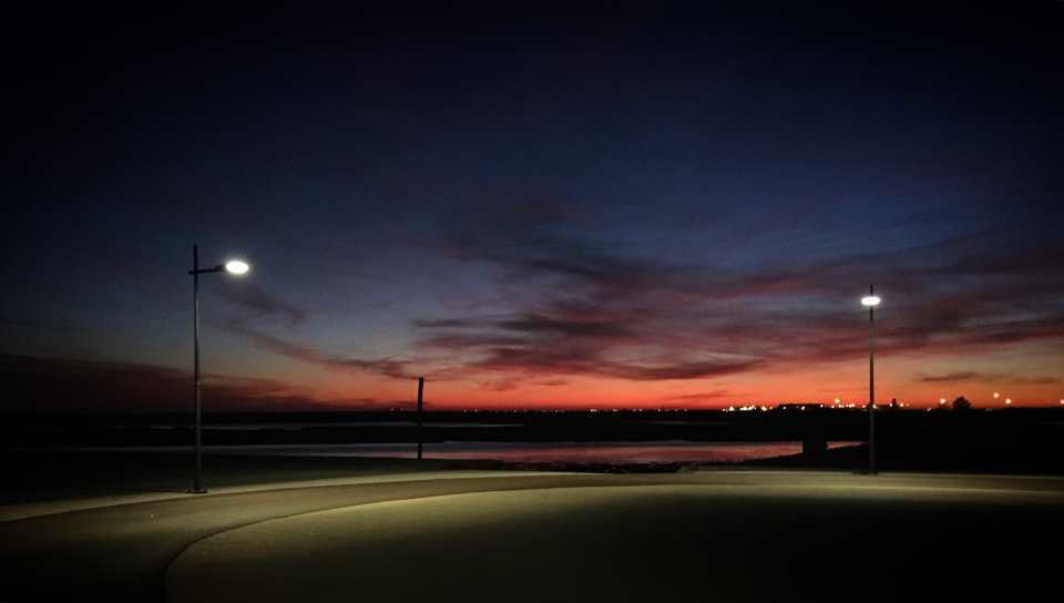 The Gas Station You Drive Past Every Day Is a Photograph Waiting for Night